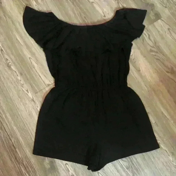 Pants - Black shorts Romper